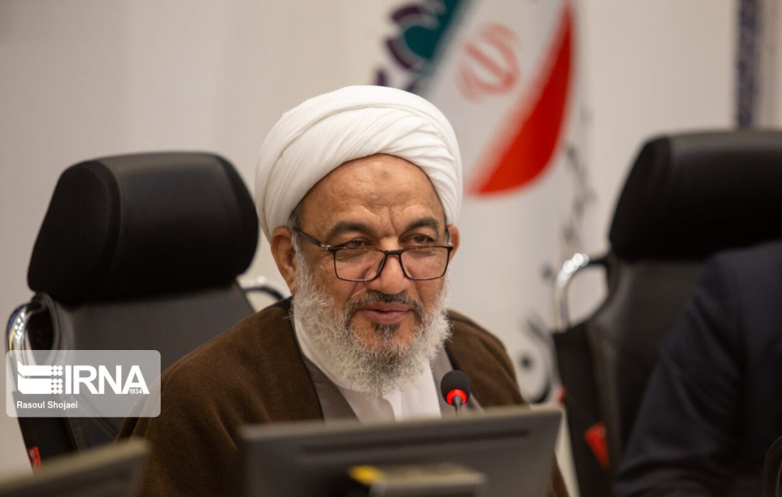 آقاتهرانی رییس کمیسیون فرهنگی مجلس ماند