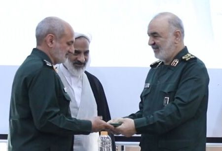 سردار کاظمی بعنوان رئیس سازمان اطلاعات سپاه معارفه شد