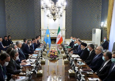 نشست مشترک هیات‌های عالی‌رتبه ایران و قزاقستان برگزار شد