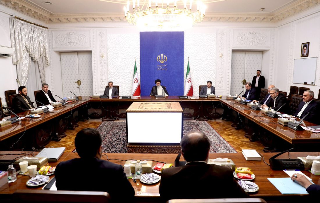 آیت‌الله رئیسی: هم پرداخت یارانه به افراد برخوردار هم قطع یارانه نیازمندان ناحق است