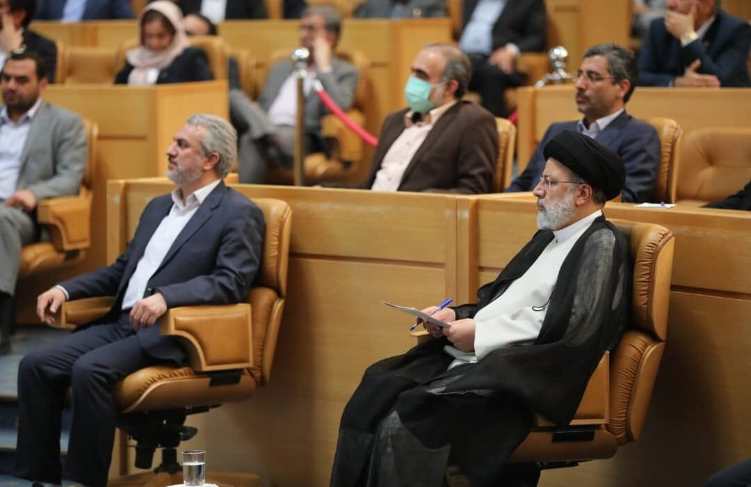 افتتاح همزمان ۸ واحد صنعتی بزرگ با دستور رئیس‌جمهوری/ ۲۰۹ طرح صنعتی و معدنی آماده بهره‌برداری