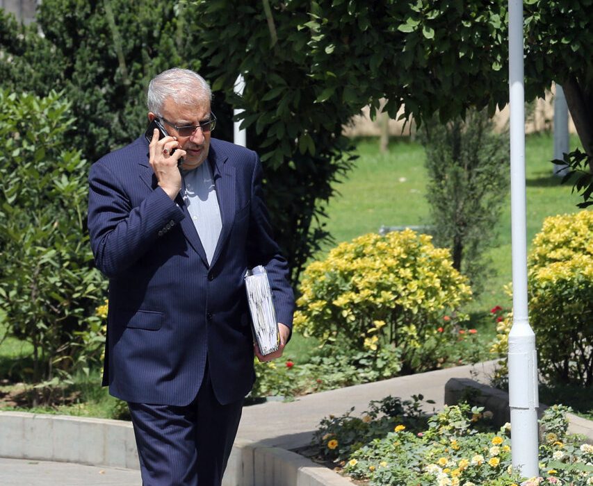اوجی: دولت ۲۰ میلیارد دلار در طرح‌های وزارت نفت سرمایه‌گذاری کرد