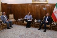 دیدار فرزند حمید نوری با وزیر امور خارجه