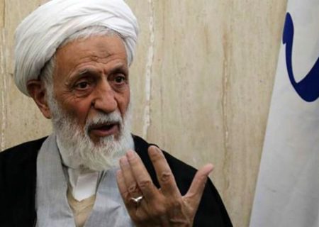 رفت و آمد با همسایگان عضویت در سازمان‌های منطقه‌ای را سرعت می‌بخشد