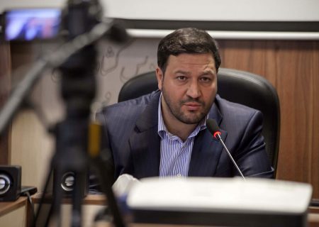 عضو هیات رئیسه مجلس: توسعه ارتباط با همسایگان در اولویت کار دولت سیزدهم است