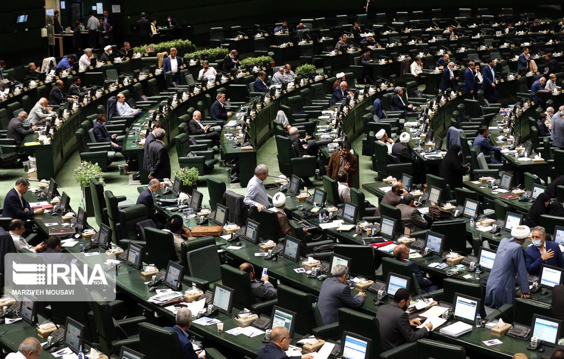 موافقت مجلس با یک فوریت لایحه موافقتنامه اجتناب از اخذ مالیات مضاعف بین ایران و عراق