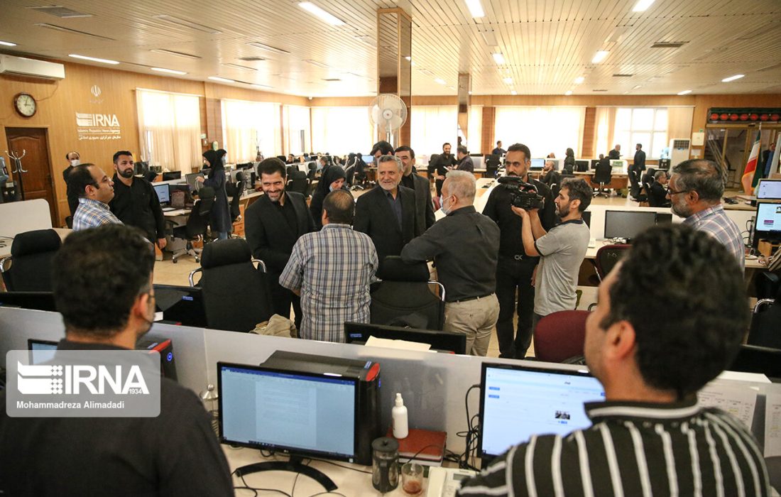 بازدید معاون اجرایی رئیس جمهور از ایرنا