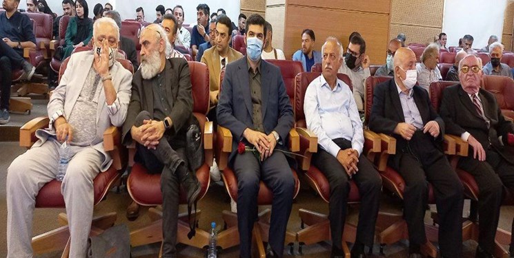 تقدیر از 100 فعال رسانه ای توسط انجمن نویسندگان، خبرنگاران و عکاسان ورزشی