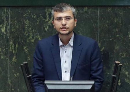 دیپلماسی اقتصادی، ارتباط با شرق و مذاکره با غرب از نقاط قوت دولت سیزدهم است