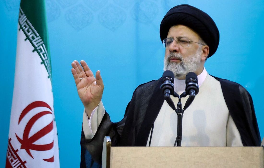 رئیس‌جمهور از برگزیدگان جشنواره شهید رجایی تقدیر کرد