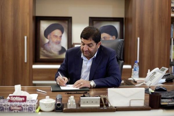 مخبر درگذشت برادر آیت الله محفوظی را تسلیت گفت