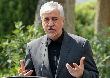 واکنش وزیر ورزش به خبر لغو مجمع فوتبال/ سجادی: وظیفه حاکمیتی و نظارتی ماست که ورود کنیم