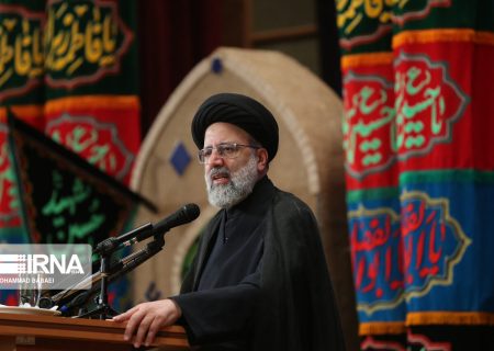 آیت‌الله رئیسی: عاشورا زنده است و زنده خواهد ماند