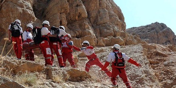 نجات جان یک کوهنورد در ارتفاعات تهران+فیلم