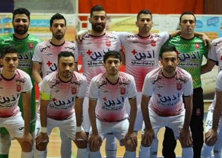 سرمربی گیتی پسند برای فصل آتی هم ابقا شد
