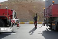 بررسی مشکل سوخت کامیون‌داران و مجوز تاکسی‌های اینترنتی در کمیسیون عمران