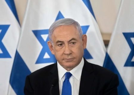 روزنامه‌نگار صهیونیست: نتانیاهو شکست خورده و اسرائیل را به فاجعه دیگری می‌کشاند