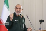 سردار سلامی: جوانان امدادگر خالق افتخارات/ ملت ایران شکست‌ناپذیر است