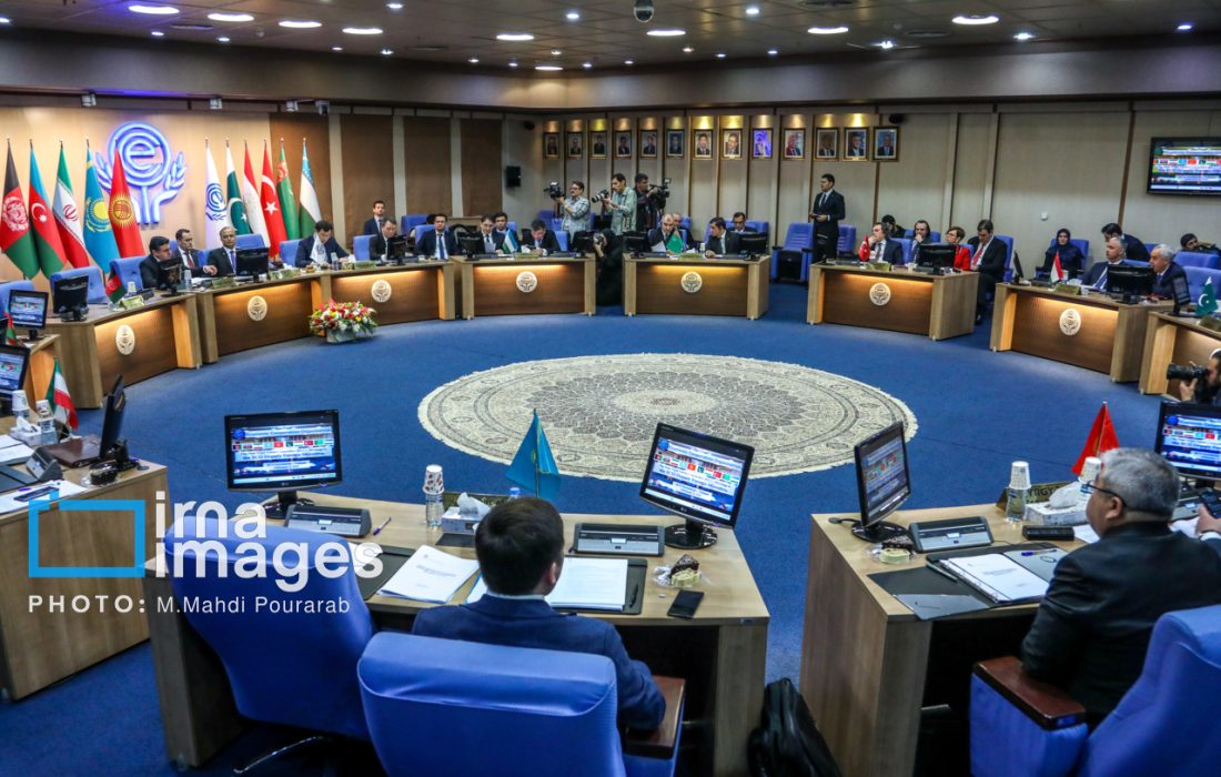 نقشه راه ترانزیتی منطقه اکو در تهران ترسیم می‌شود