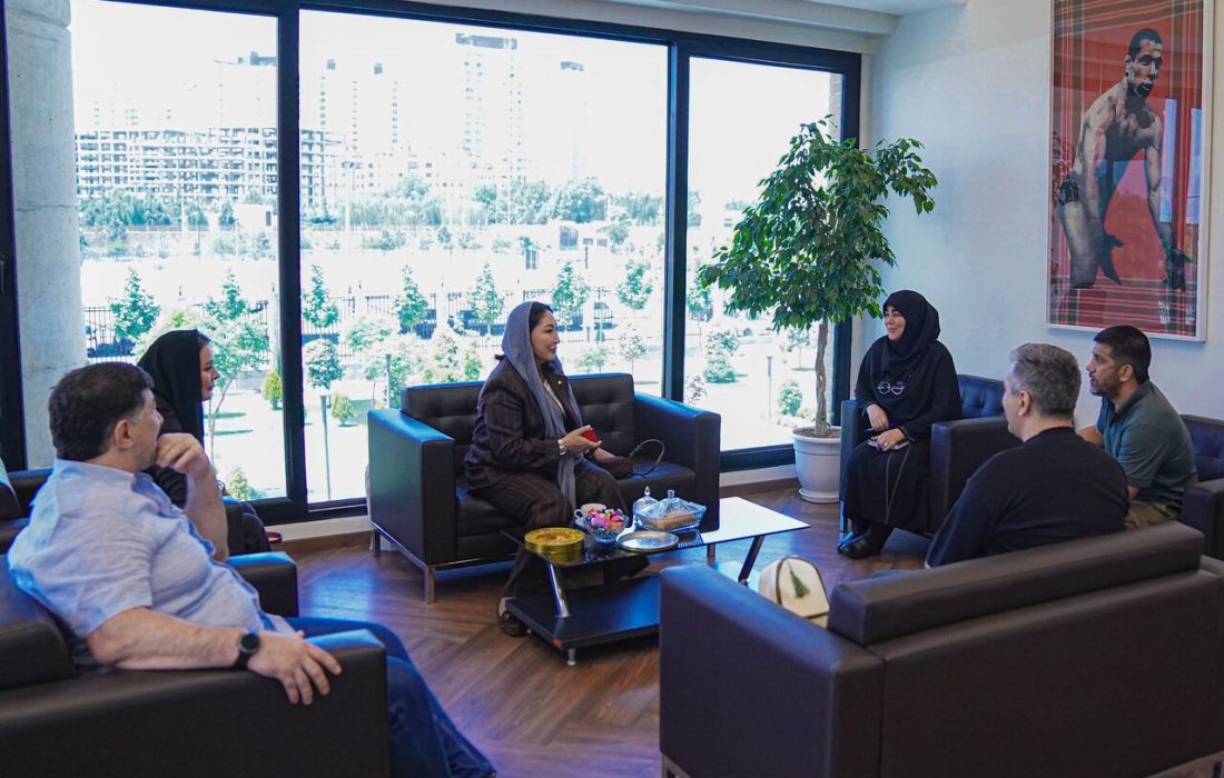 دیدار دبیر با عضو هیات رئیسه اتحادیه جهانی کشتی