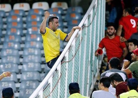 ادامه مماشات با خاطیان فوتبال؛ جولان بی‌اخلاق‌ها روی سکوها