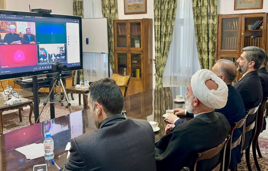 یادکردی از اقامه نماز شهید رئیسی در کرملین در آستانه سالگرد شهدای خدمت