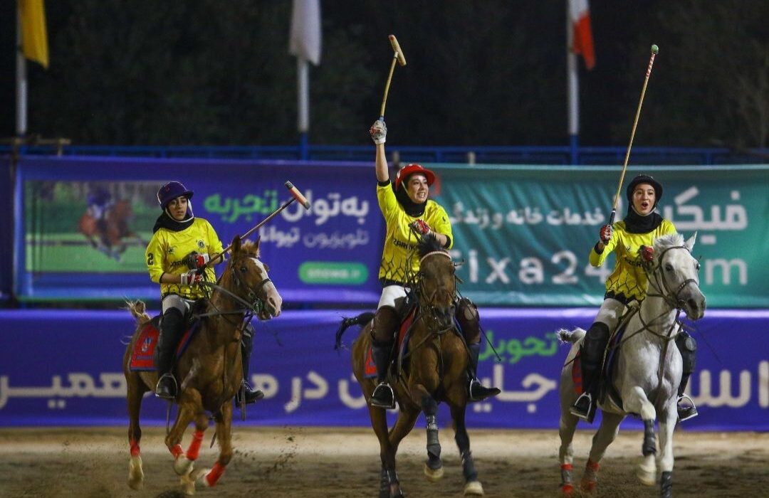آذرخش شاهین شهر، قهرمان لیگ ملی چوگان بانوان شد