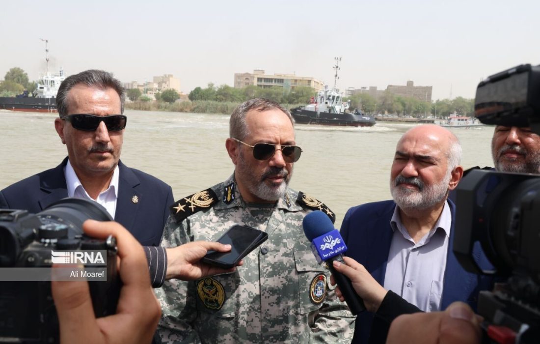 وزیر دفاع: توسعه صنایع دریایی در خرمشهر و اشتغالزایی جوانان در دستور کار است