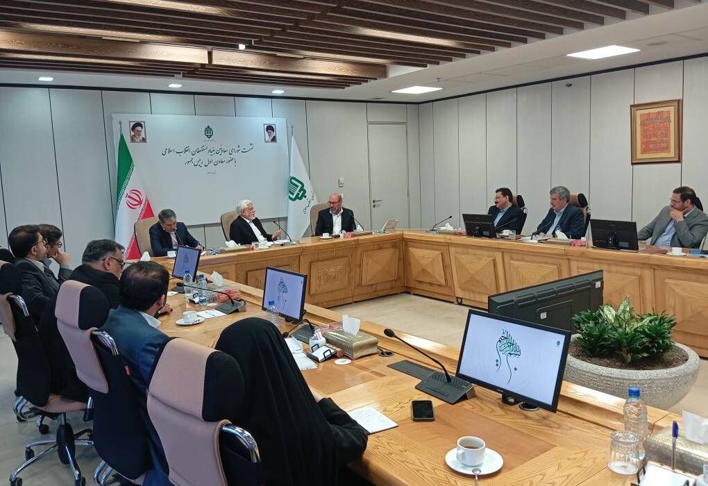 عارف: با سازوکارهای دهه ۶۰ نمی‌توان طرح‌ها را در کشور اجرایی کرد