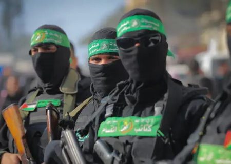 حماس: با تاکتیک های میدانی دشمن را غافلگیر می کنیم
