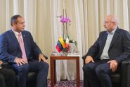 تاکید ایران و ونزوئلا بر رفع موانع توسعه روابط تجاری و اقتصادی 