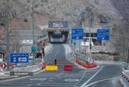 ورودی‌های جاده چالوس و آزادراه تهران-شمال مسدود است