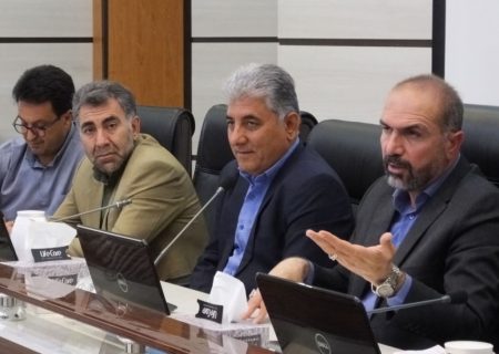 کمبود نیرو و تجهیزات در گچساران جدال با آتش سوزی منابع طبیعی را مشکل کرده است